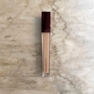 HOURGLASS VANISH AIRBRUSH CONCEALER IN FAWN